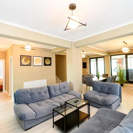 Aquarium Penthouse 7 * Năvodari