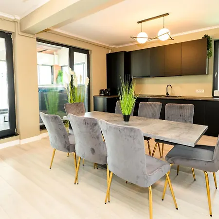 Aquarium Penthouse 7 Apartmán Năvodari